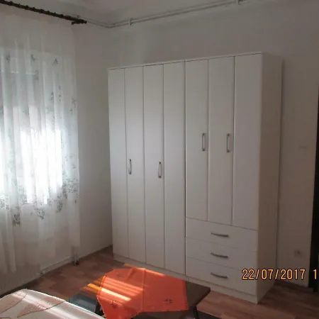 Sandra Lägenhet Novigrad Istria