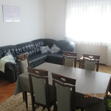 Sandra Apartment *