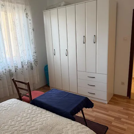 Sandra Novigrad Istria